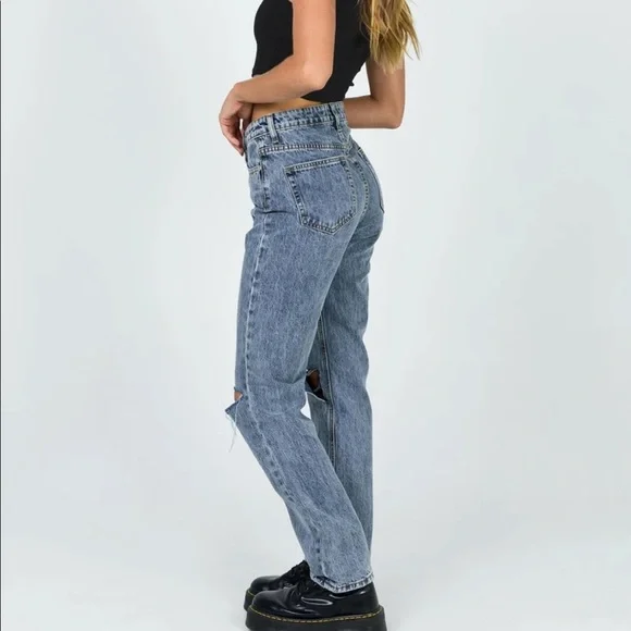 Intentions straight leg knee rip jeans - Picture 4 of 5